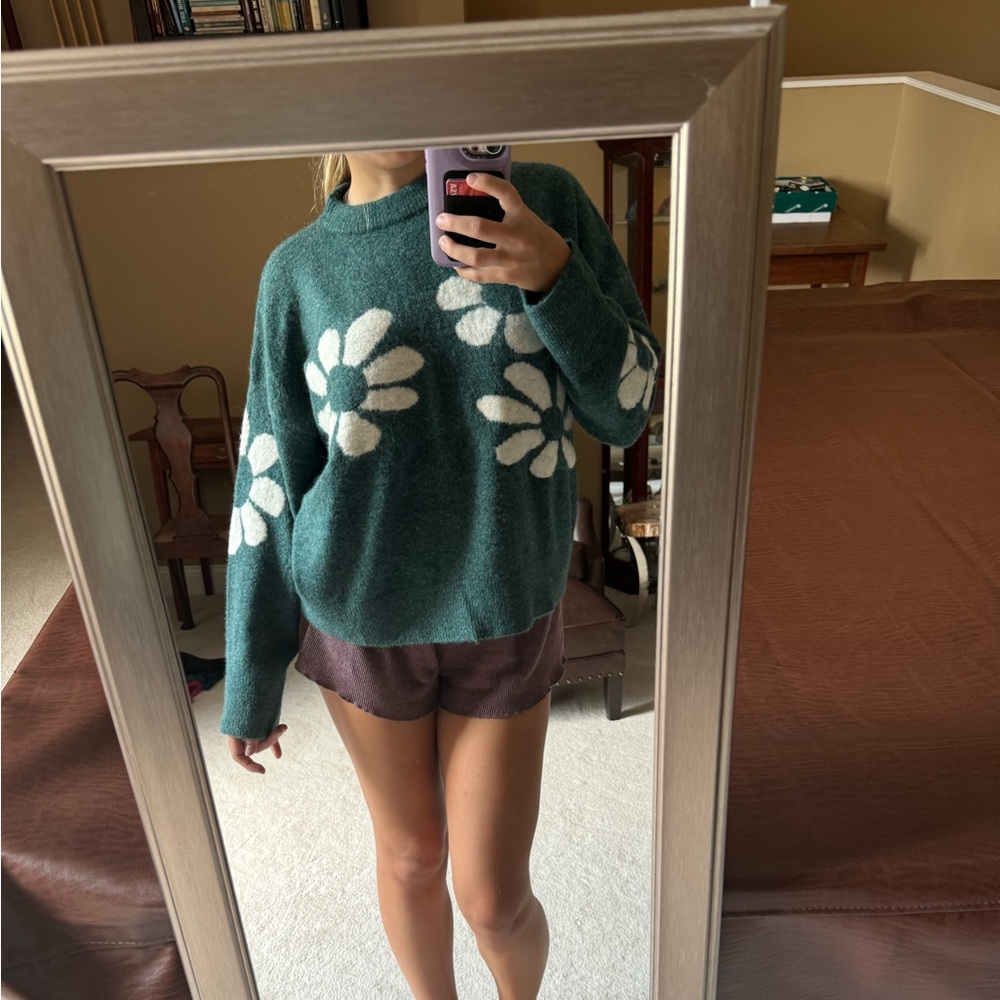 Natural Life Sweater WORN ONCE